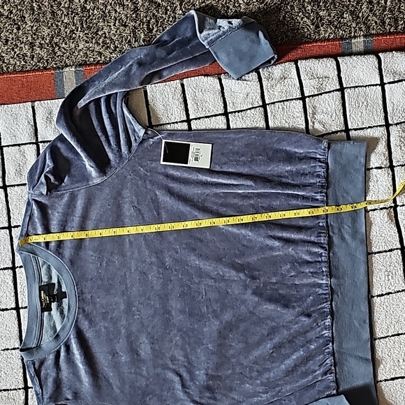 AWESOME JUICY COUTURE BLACK LABEL VELOR PUFF SLEEVE PULLOVER - Picture 6 of 9